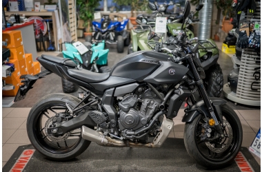 YAMAHA MT-07 YAMT 2025