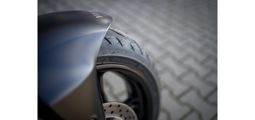 YAMAHA MT-09 YAMT 2025